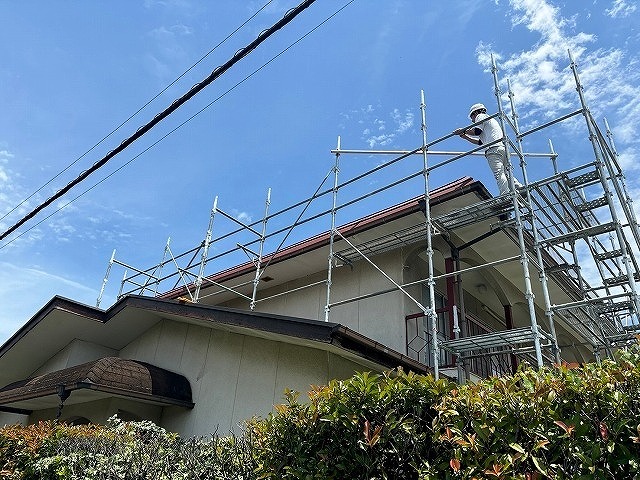 笛吹市　屋根カバー工事　GMルーフ　横葺き　R型屋根